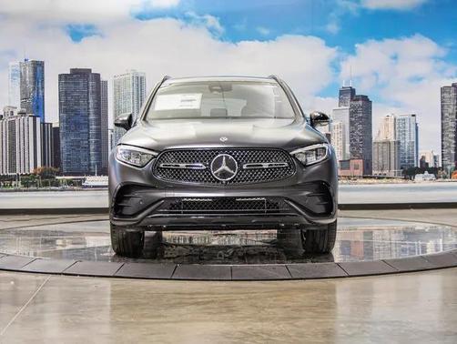 2026 Mercedes-Benz GLC 300 4MATIC