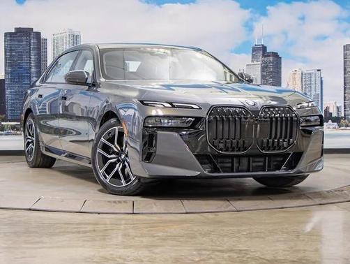 2025 BMW 740 xDrive