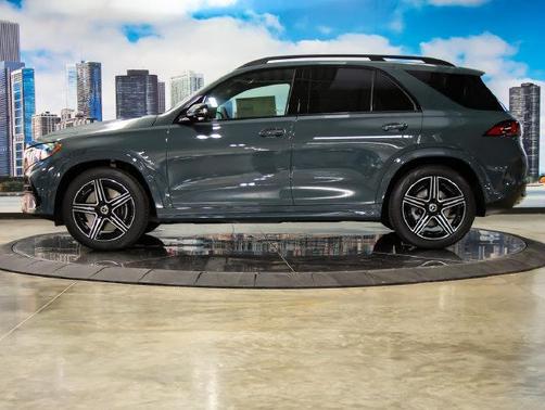 Dark Petrol 2027 Mercedes-Benz GLE 450 4MATIC