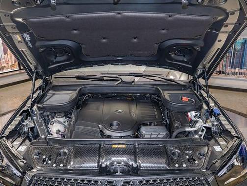 Selenite Grey Metallic 2026 Mercedes-Benz GLE 450 4MATIC