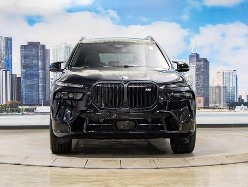 2026 BMW X7 M60i
