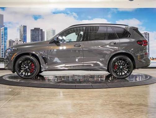 2026 BMW X5 M60i