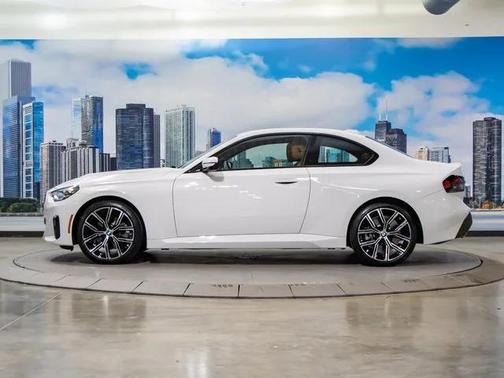 2024 BMW 230 i xDrive