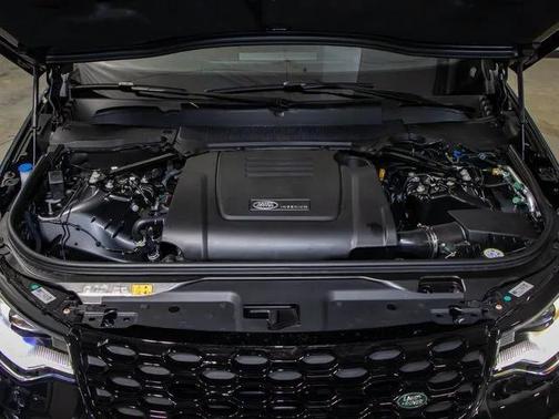 2026 Land Rover Discovery Dynamic SE