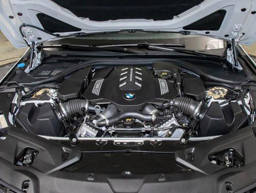 2019 BMW M850 xDrive