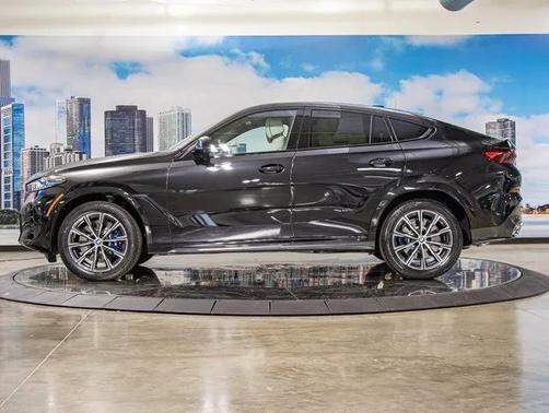 2026 BMW X6 M60i