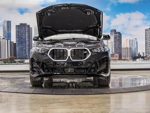 2026 BMW X6 M60i