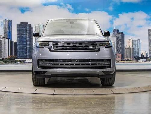 2025 Land Rover Range Rover SE