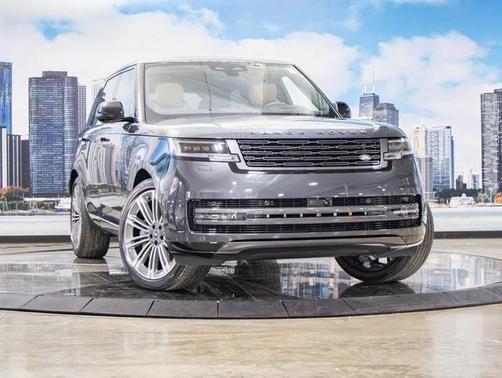 2025 Land Rover Range Rover SE