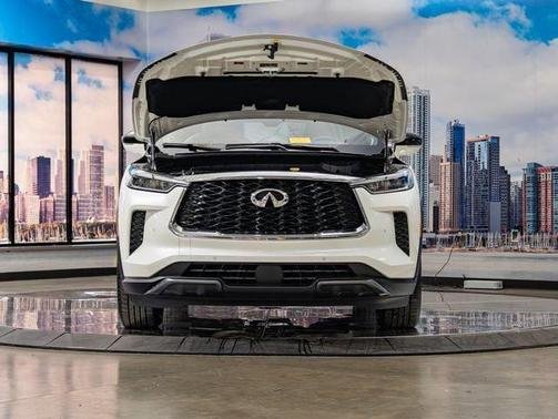 White Black 2024 INFINITI QX60 AUTOGRAPH