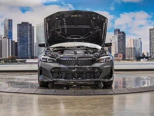 2026 BMW 330 i xDrive