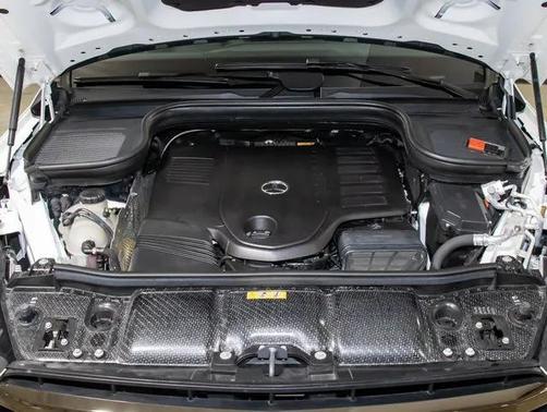 2024 Mercedes-Benz GLS 450 4MATIC