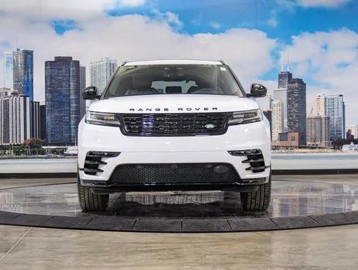 2026 Land Rover Range Rover Velar P250 SE R-Dynamic