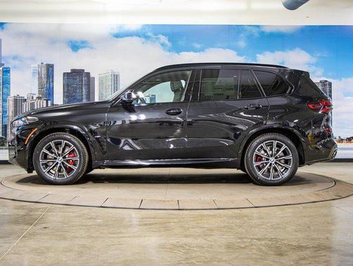 2026 BMW X5 M60i