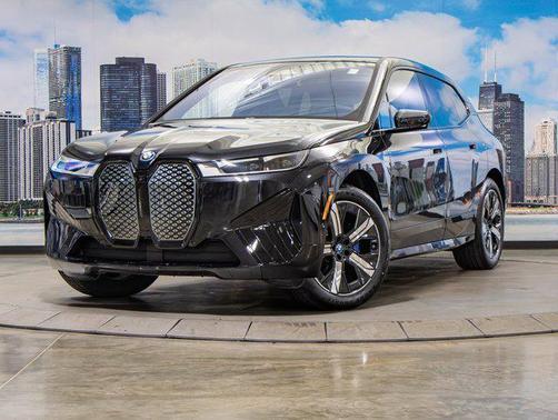 2025 BMW iX xDrive50