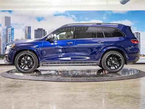 2025 Mercedes-Benz GLS 580 4MATIC