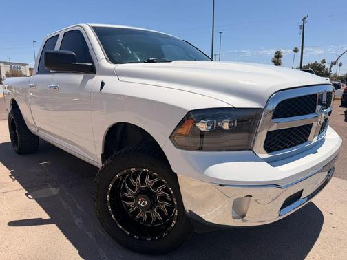 Bright White Clearcoat 2015 RAM 1500 Big Horn
