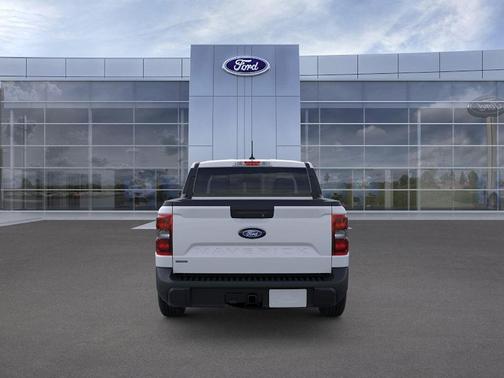 Space White Metallic 2026 Ford Maverick XLT