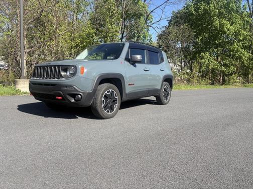 Anvil 2016 Jeep Renegade Trailhawk