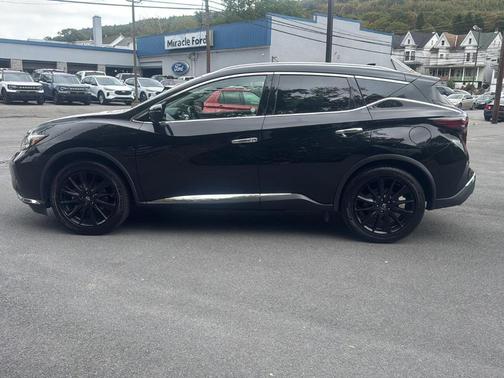 2023 Nissan Murano SL