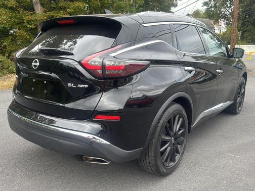 2023 Nissan Murano SL