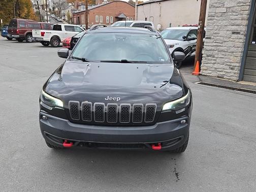 2020 Jeep Cherokee Trailhawk
