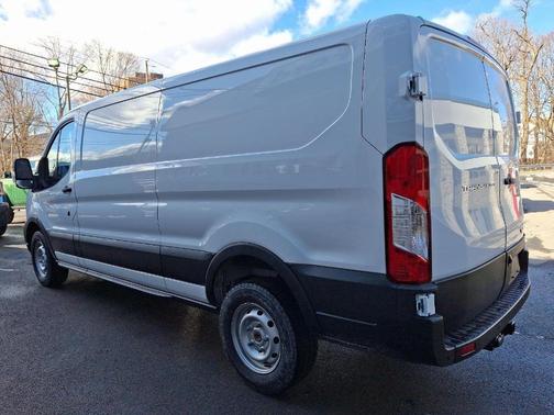 2024 Ford Transit-350 
