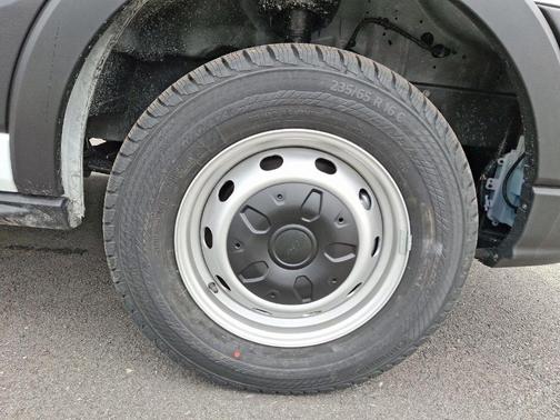 2024 Ford Transit-250 