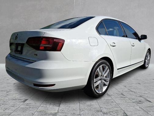2017 Volkswagen Jetta 1.8T SEL