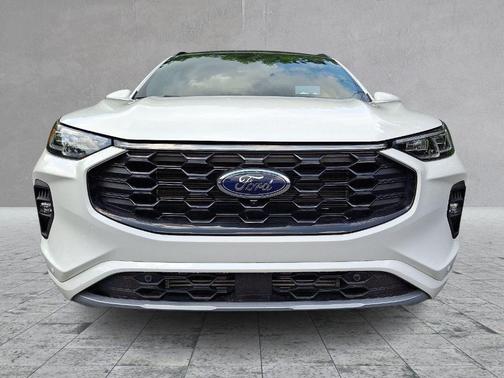 2024 Ford Escape ST-Line Elite