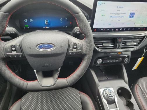 2024 Ford Escape ST-Line Elite