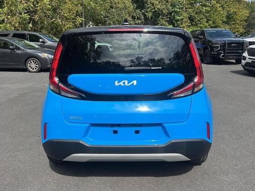 2023 Kia Soul S