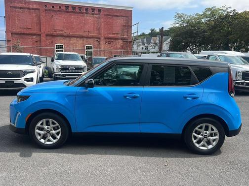 2023 Kia Soul S