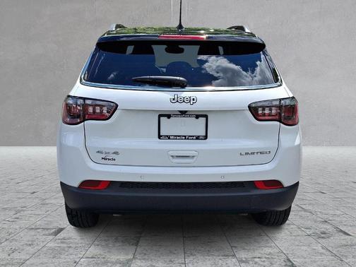 Bright White Clearcoat 2025 Jeep Compass Limited