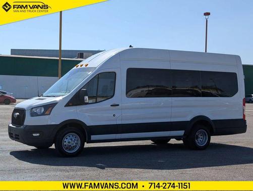 Oxford White 2023 Ford Transit-350 XL