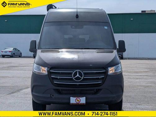 Black 2019 Mercedes-Benz Sprinter 2500 High Roof