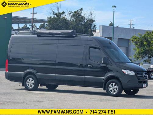 Black 2019 Mercedes-Benz Sprinter 2500 High Roof