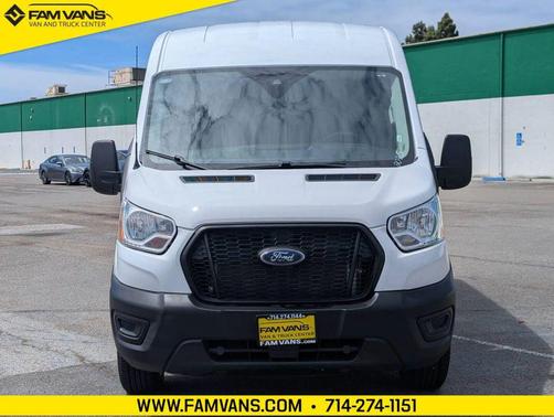 Oxford White 2025 Ford Transit-250 Base
