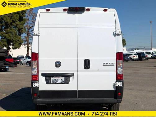 Bright White Clearcoat 2025 RAM ProMaster 3500 High Roof
