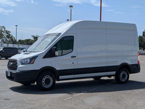 Oxford White 2019 Ford Transit-250 Base