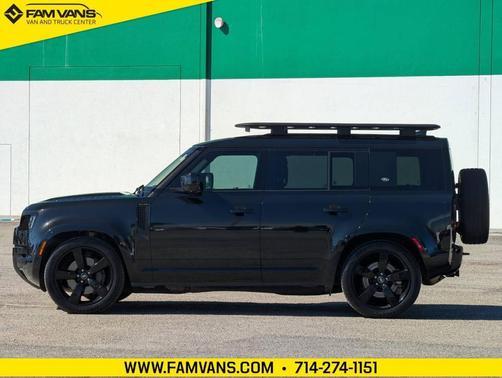 2022 Land Rover Defender 110 X-Dynamic HSE