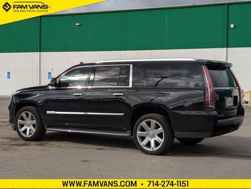 2018 Cadillac Escalade ESV Luxury