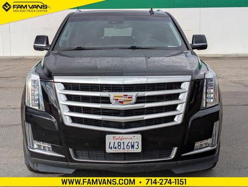 2018 Cadillac Escalade ESV Luxury