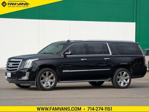 2018 Cadillac Escalade ESV Luxury