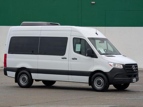 2024 Mercedes-Benz Sprinter 2500 High Roof