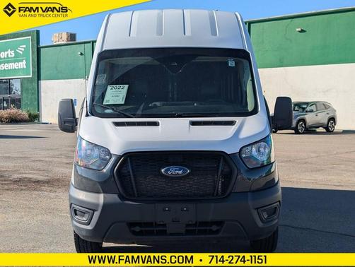 2022 Ford Transit-250 Base