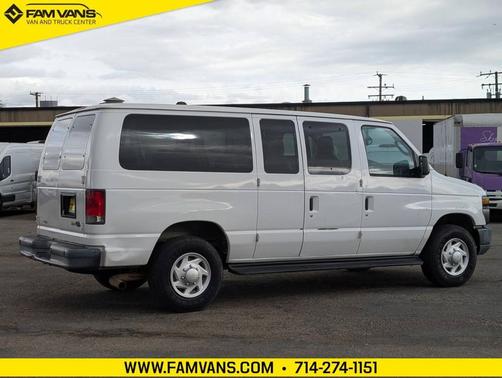 2014 Ford E350 Super Duty XL