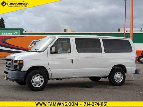 Oxford White 2014 Ford E350 Super Duty XL
