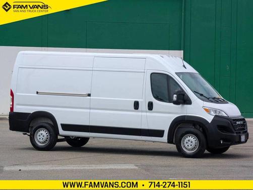 Bright White Clearcoat 2026 RAM ProMaster 2500 Tradesman