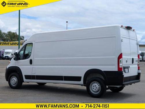 Bright White Clearcoat 2026 RAM ProMaster 2500 Tradesman